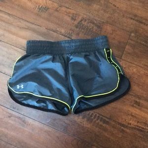 Underarmour shorts